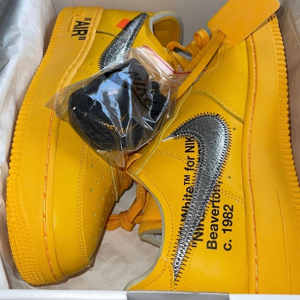 NIKE AIR FORCE ONE OFF WHITE